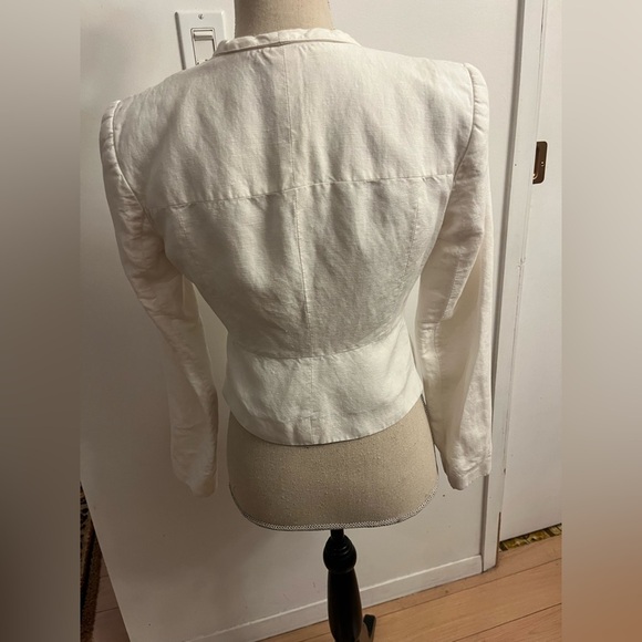 BCBG Blazer White Linen Size 2 - Picture 2 of 5